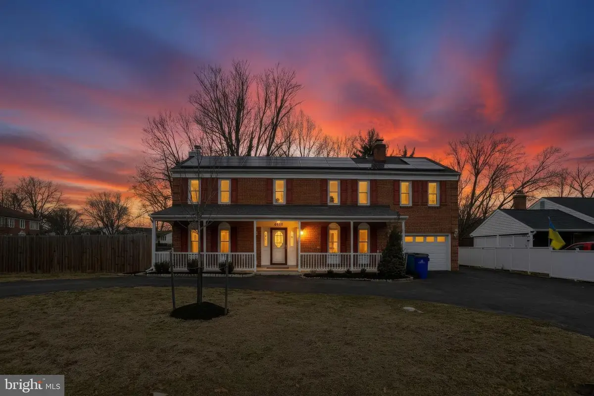 4517 Morningwood Dr, Olney, MD 20832 - #1