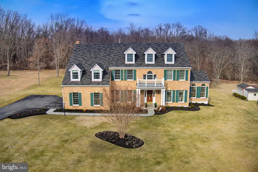 7213 Cliff Pine Dr, Gaithersburg, MD 20879 - #2