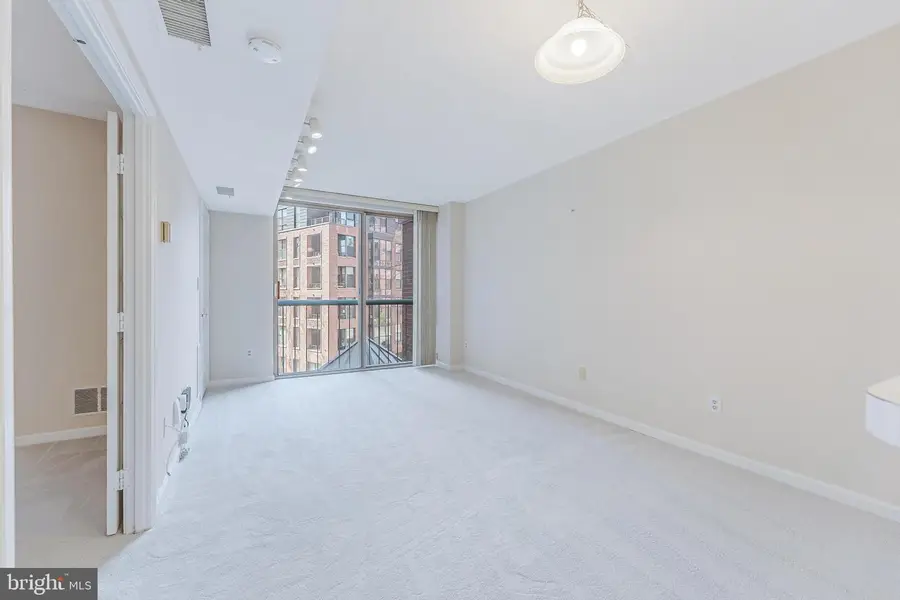 4808 Moorland Ln #314, Bethesda, MD 20814 - #2