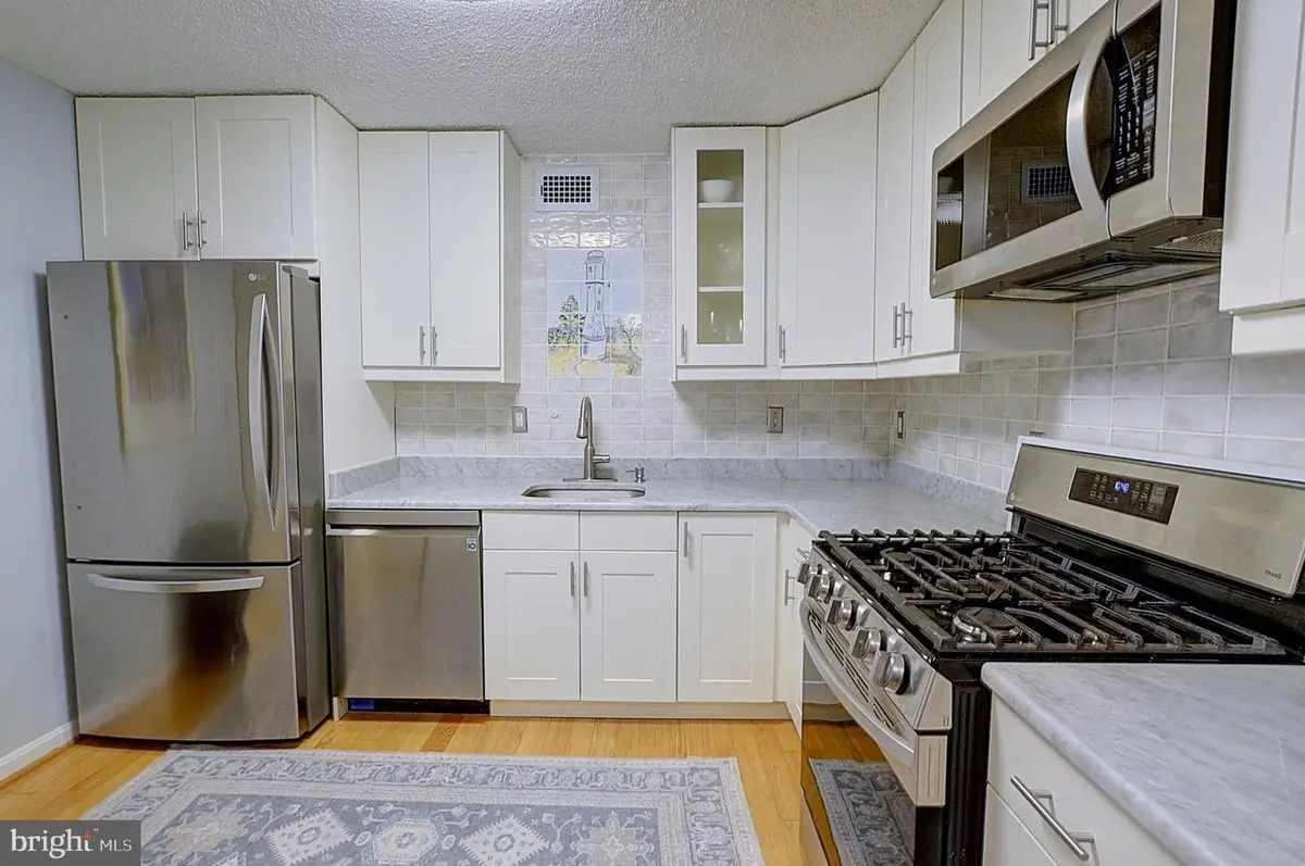 5225 Pooks Hill Rd #424n, Bethesda, MD 20814 - #1