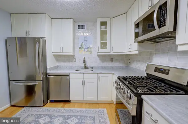 5225 Pooks Hill Rd #424n, BETHESDA, MD 20814