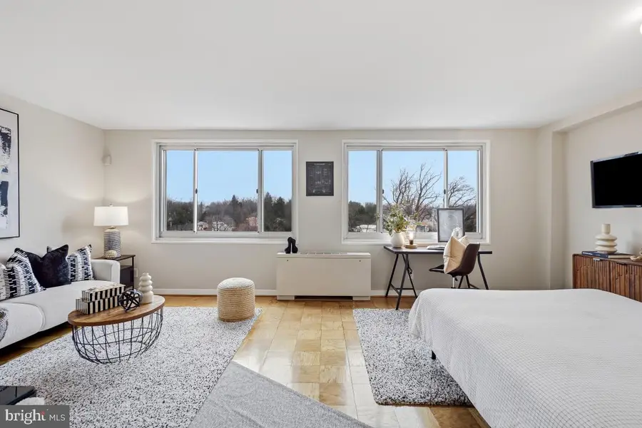 1900 Lyttonsville Rd #1003, Silver Spring, MD 20910 - #2