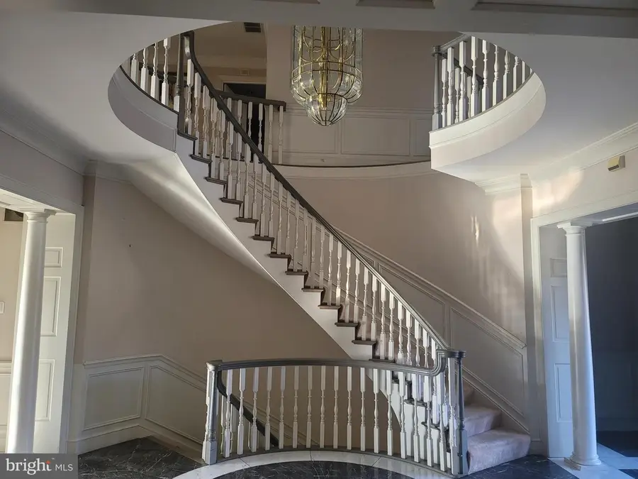 8926 Harvest Square Ct, Rockville, MD 20854 - #3