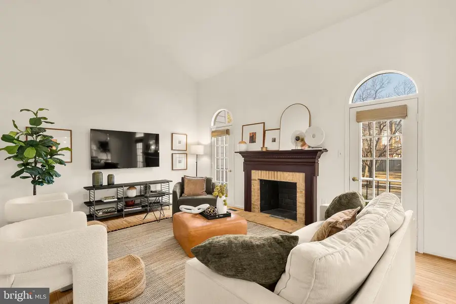 10135 Crestberry Pl, Bethesda, MD 20817 - #3