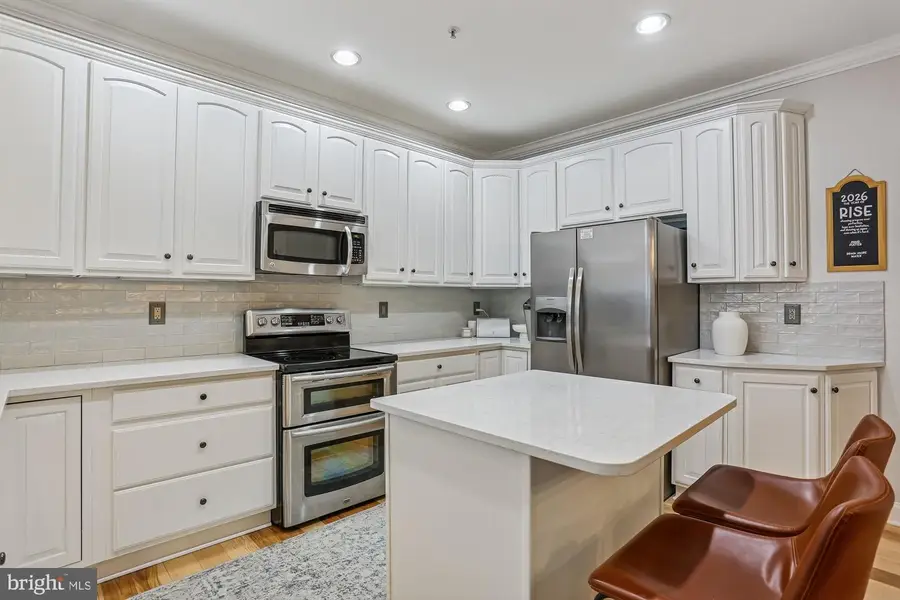 1123 Main St, Gaithersburg, MD 20878 - #3