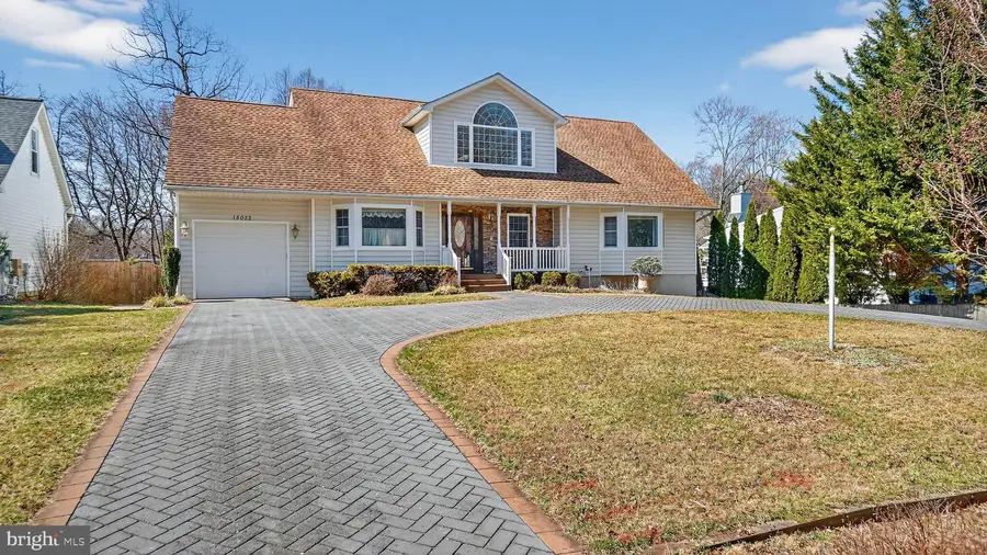 15022 Snowden Dr, Silver Spring, MD 20905 - #2