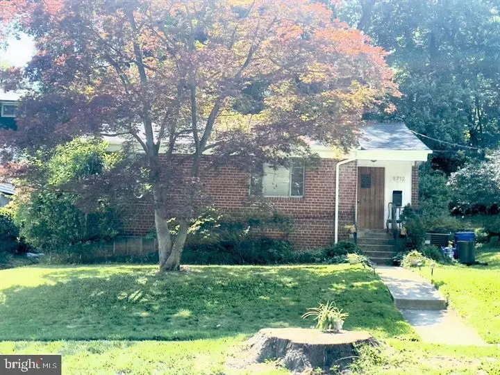 8712 Sundale Dr, Silver Spring, MD 20910 - #1