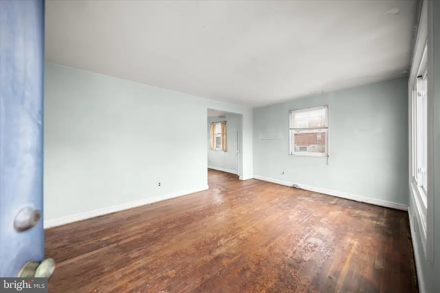 4915 Bangor Dr, Kensington, MD 20895 - #3