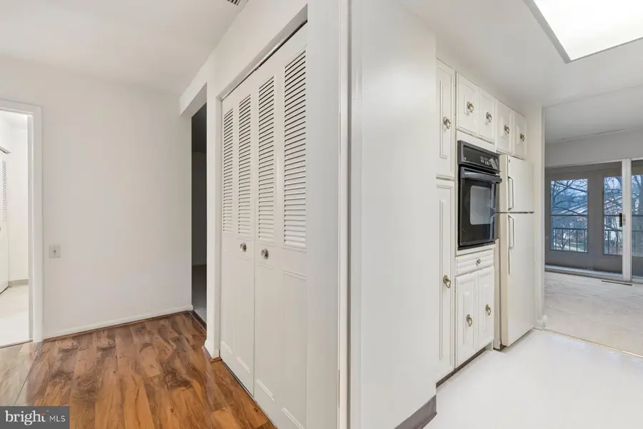 3423 S Leisure World Blvd #89-2e, Silver Spring, MD 20906 - #3