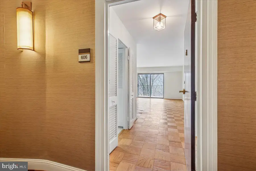 9039 Sligo Creek Pkwy #606, Silver Spring, MD 20901 - #3