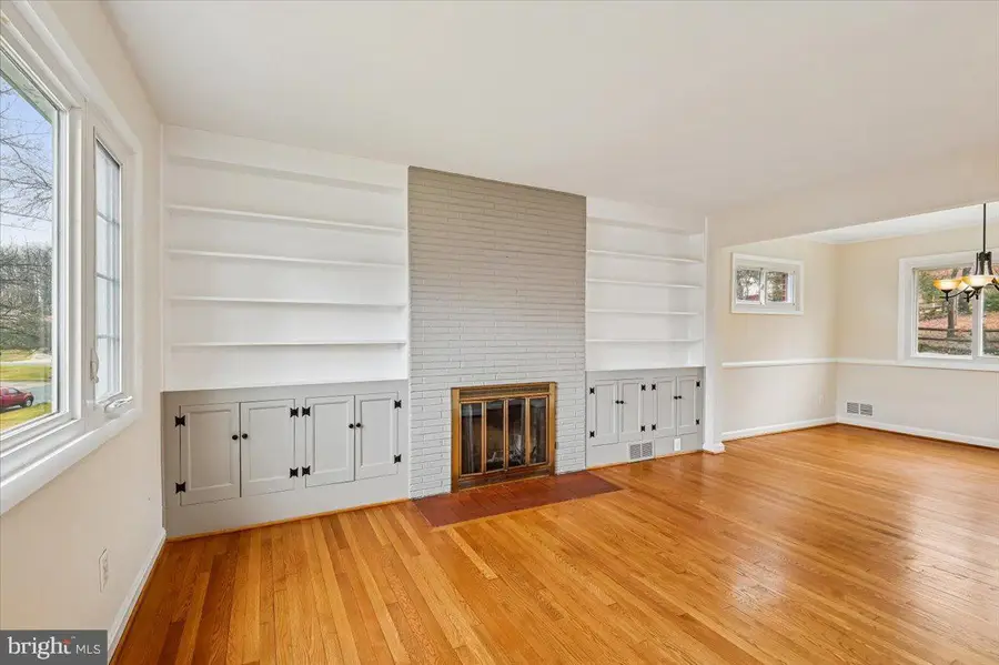 1909 Forest Dale Dr, Silver Spring, MD 20903 - #3