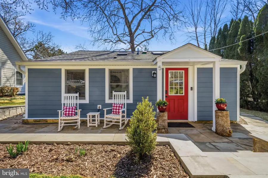 5 Ericsson Rd, Cabin John, MD 20818 - #3