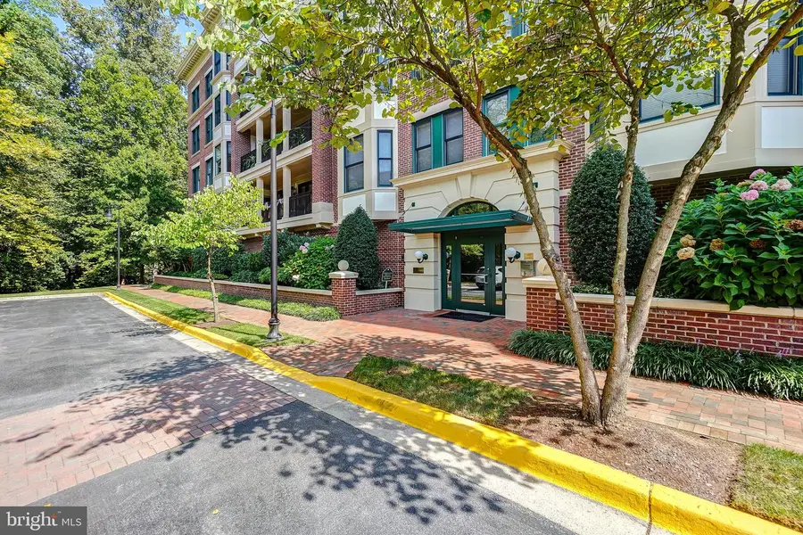 10401 Strathmore Park #3/402, North Bethesda, MD 20852 - #3