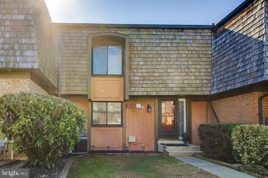 9566 Fern Hollow Way, Gaithersburg, MD 20886 - #2