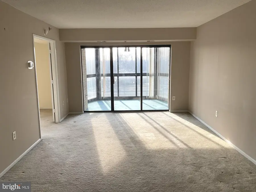 3330 N Leisure World Blvd #5-415, Silver Spring, MD 20906 - #2