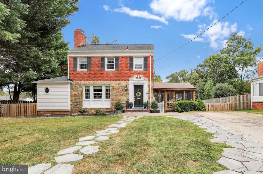 211 E Indian Spring Dr, Silver Spring, MD 20901 - #2