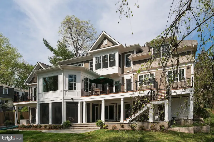 7318 Burdette Ct, Bethesda, MD 20817 - #3