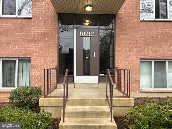 10212 Rockville Pike #102, NORTH BETHESDA, MD 20852