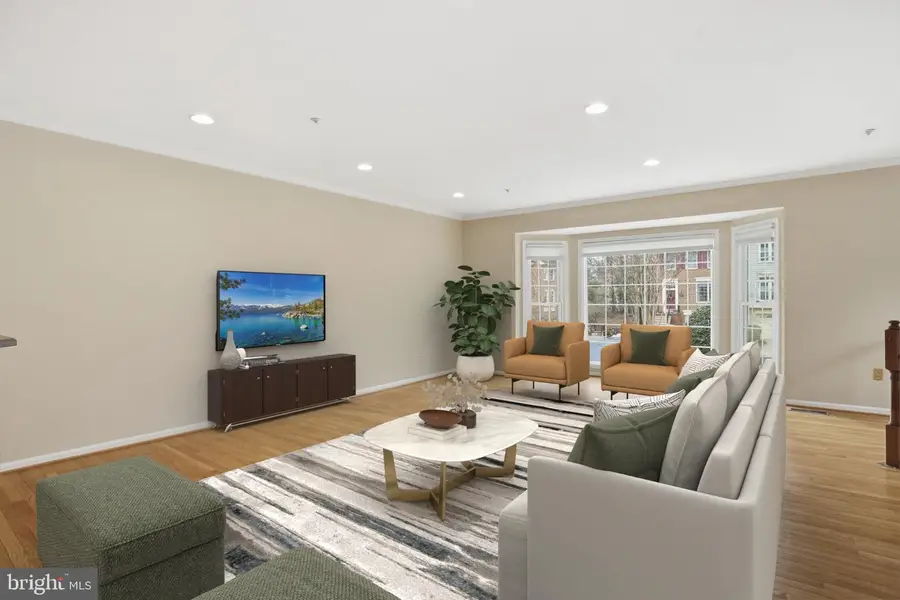 11311 Hollowstone Dr, North Bethesda, MD 20852 - #3