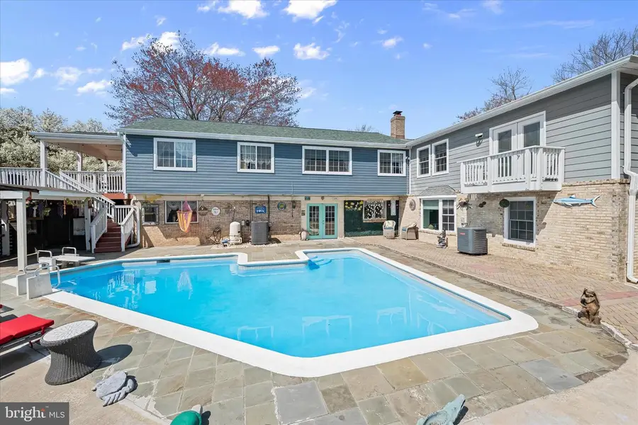 1 Southview Ct, Silver Spring, MD 20905 - #2