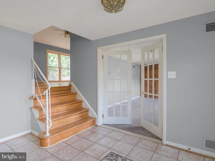 1512 Vivian Ct, Silver Spring, MD 20902 - #2