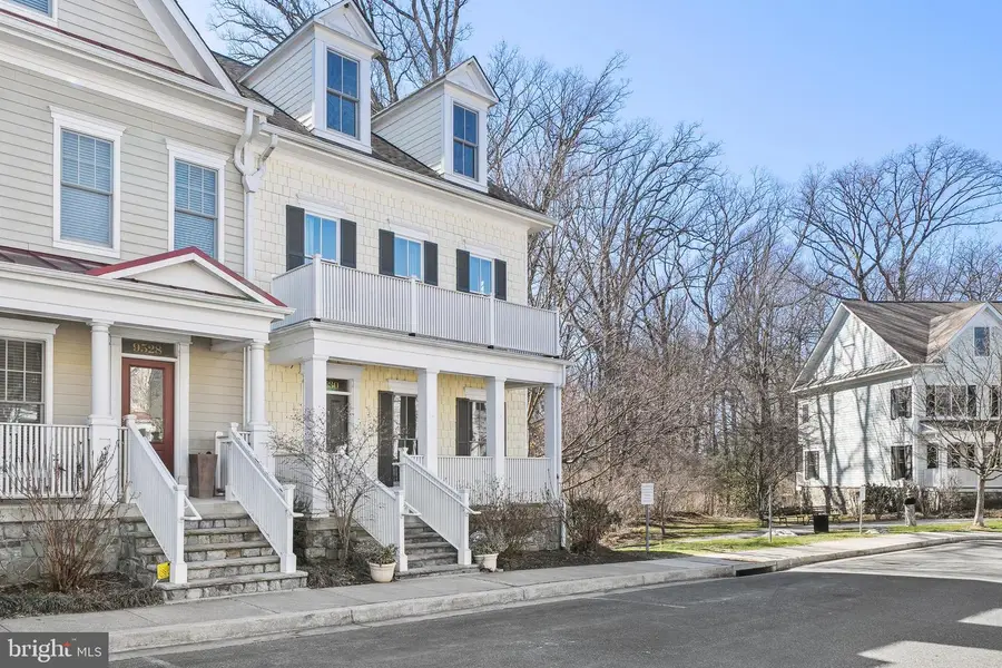 9530 Ament St, Silver Spring, MD 20910 - #2