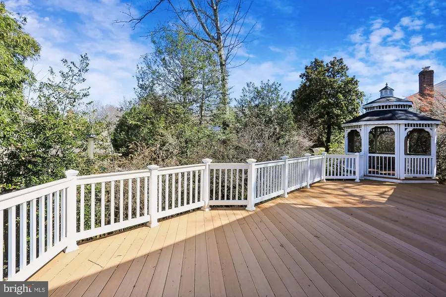 3 Hitching Post Pl, North Bethesda, MD 20852 - #2