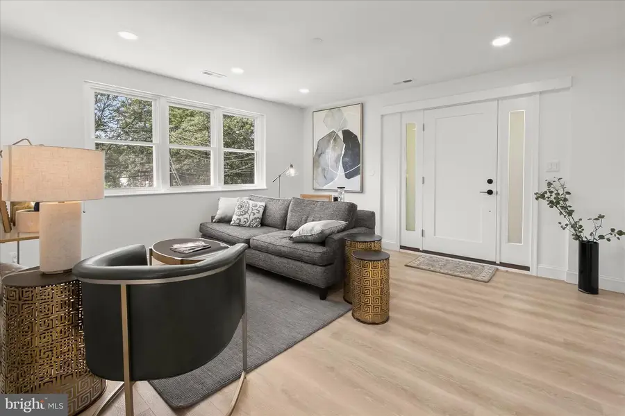 402 Elm Ave, Takoma Park, MD 20912 - #3