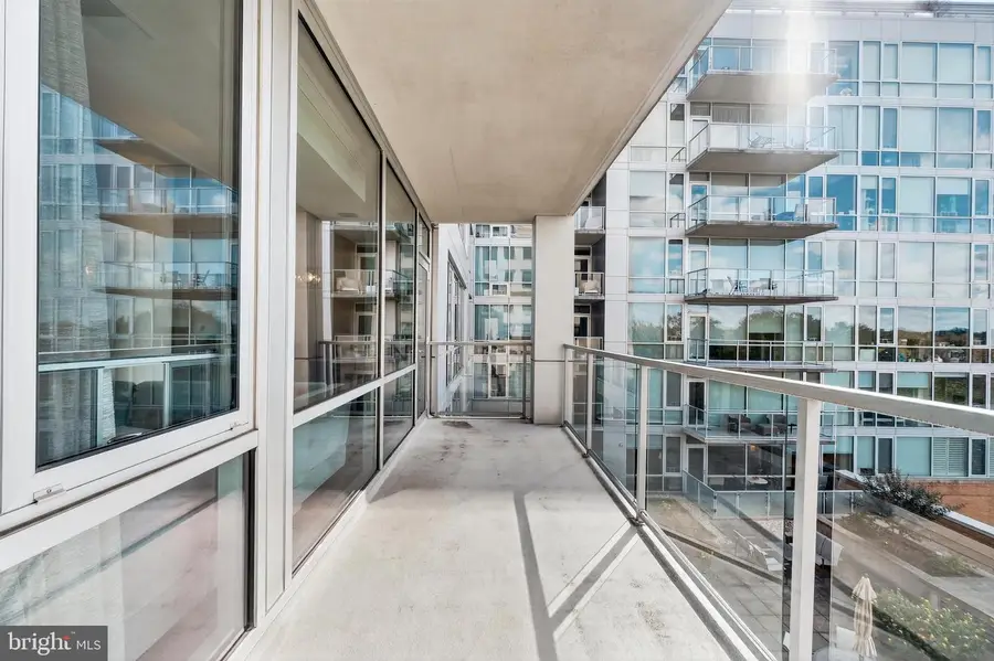 6820 Wisconsin Ave #4006, Bethesda, MD 20815 - #3