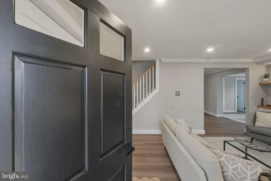 4218 Brookfield Dr, Kensington, MD 20895 - #3