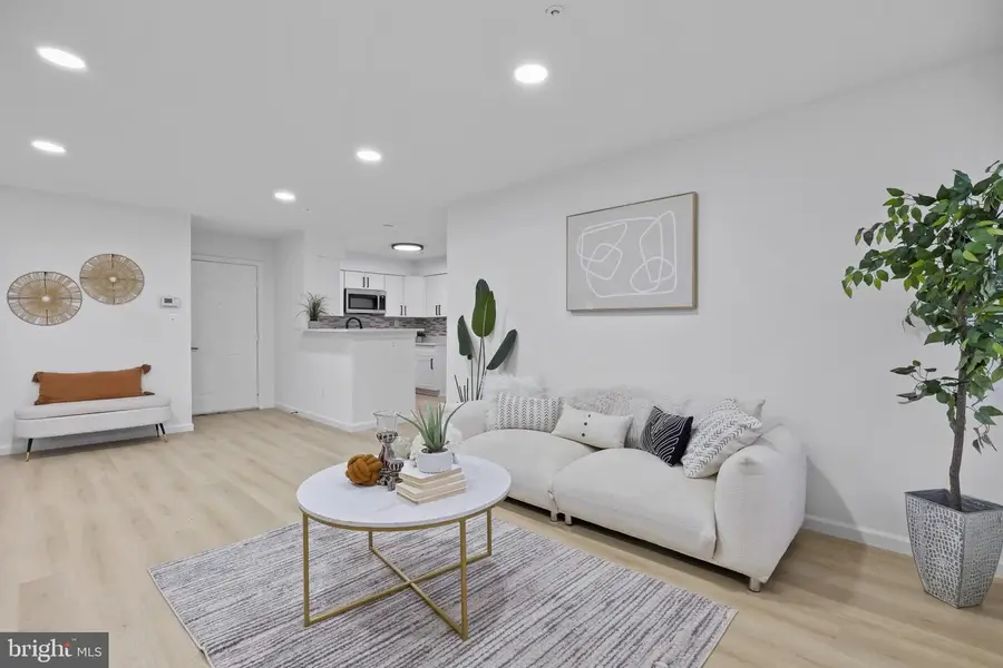 18512 Boysenberry Dr #126, Gaithersburg, MD 20879 - #2