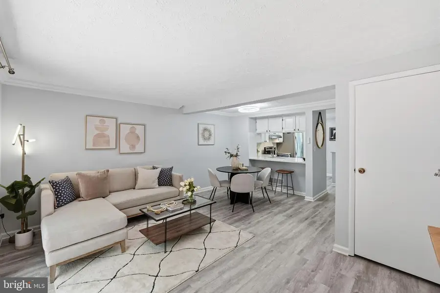 12468 Valleyside Way, Germantown, MD 20874 - #2