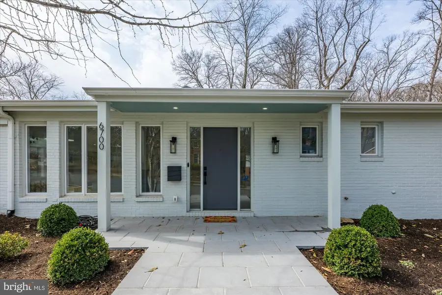 6700 Rannoch Rd, Bethesda, MD 20817 - #2