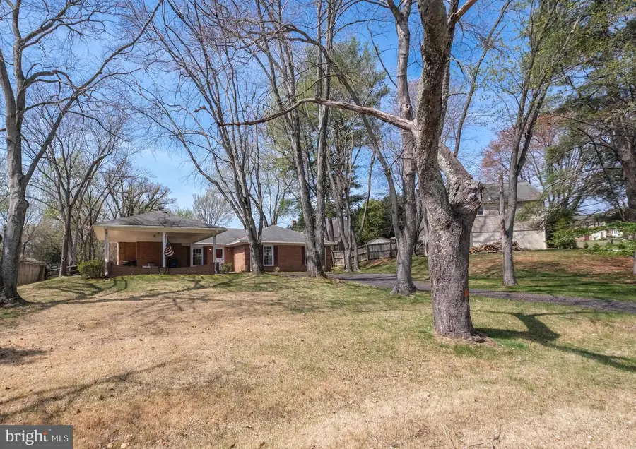 14212 Rippling Brook Dr, Silver Spring, MD 20906 - #3