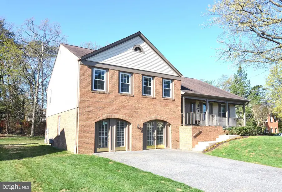 14704 Pinto Ln, Rockville, MD 20850 - #2