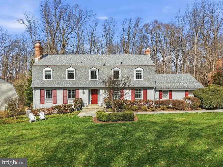 7917 Greentree Rd, Bethesda, MD 20817 - #2