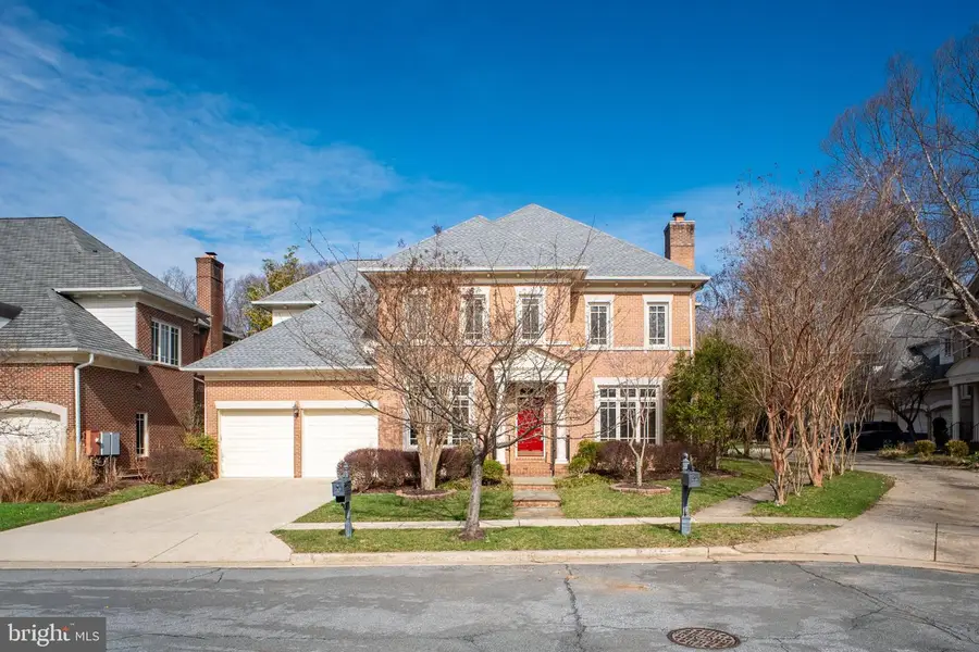 6723 Honesty Dr, Bethesda, MD 20817 - #3