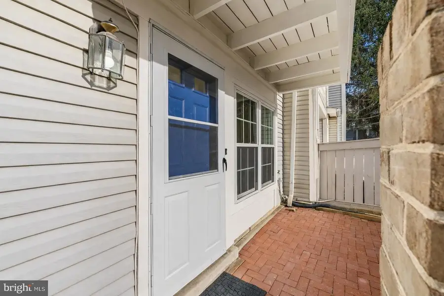 8810 Rustburg Cir, Gaithersburg, MD 20886 - #3