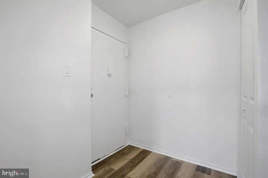 10028 Stedwick Rd, Montgomery Village, MD 20886 - #2