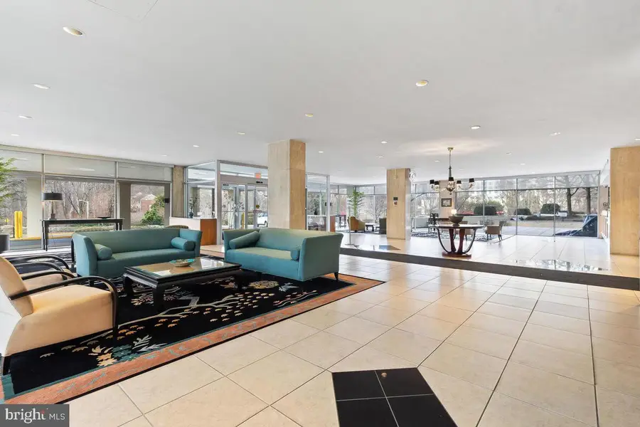 10401 Grosvenor Pl #721, Rockville, MD 20852 - #3