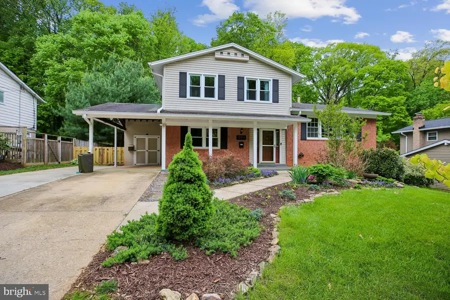 13714 Drake Dr, Rockville, MD 20853 - #2
