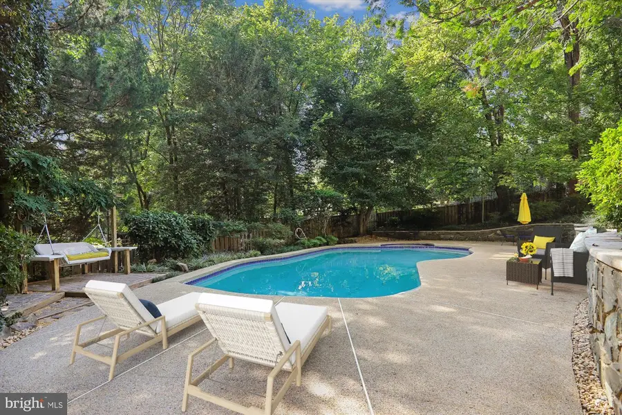 6204 Clearwood Rd, Bethesda, MD 20817 - #3