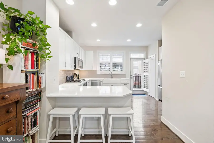 6738 Eames Way, Bethesda, MD 20817 - #3