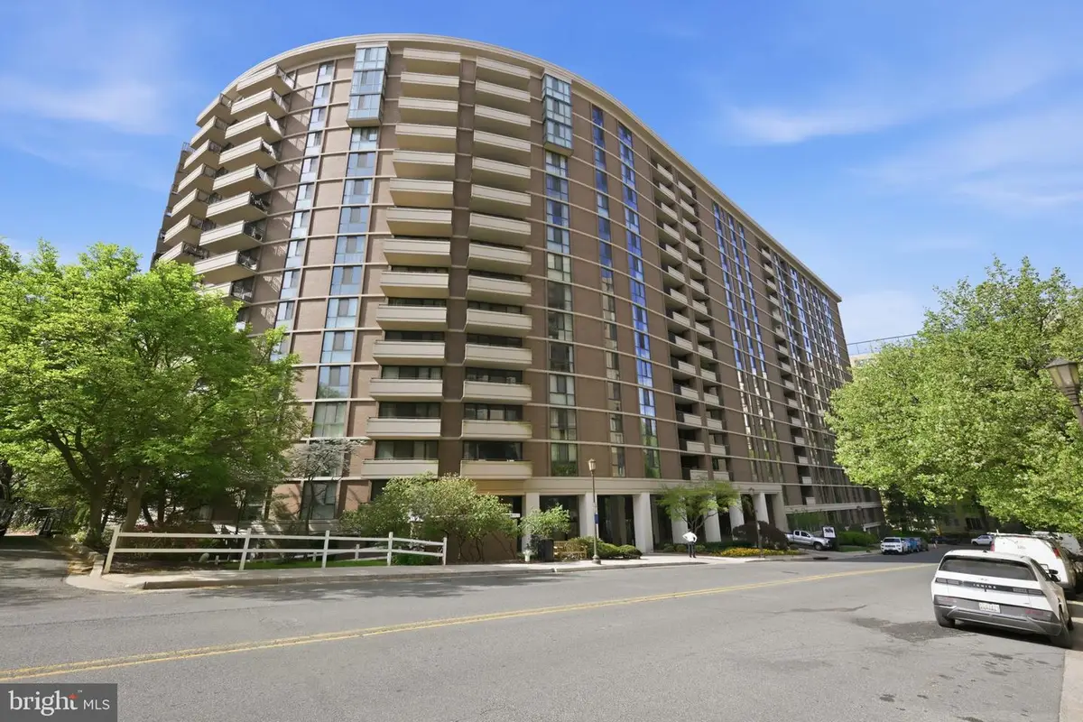 4620 N Park Ave #909, Chevy Chase, MD 20815 - #1