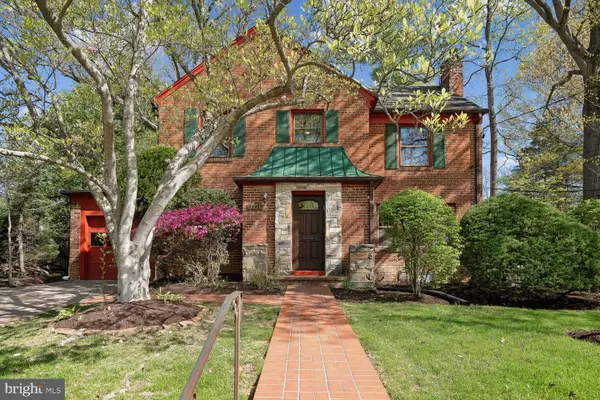 3231 Coquelin Ter, CHEVY CHASE, MD 20815