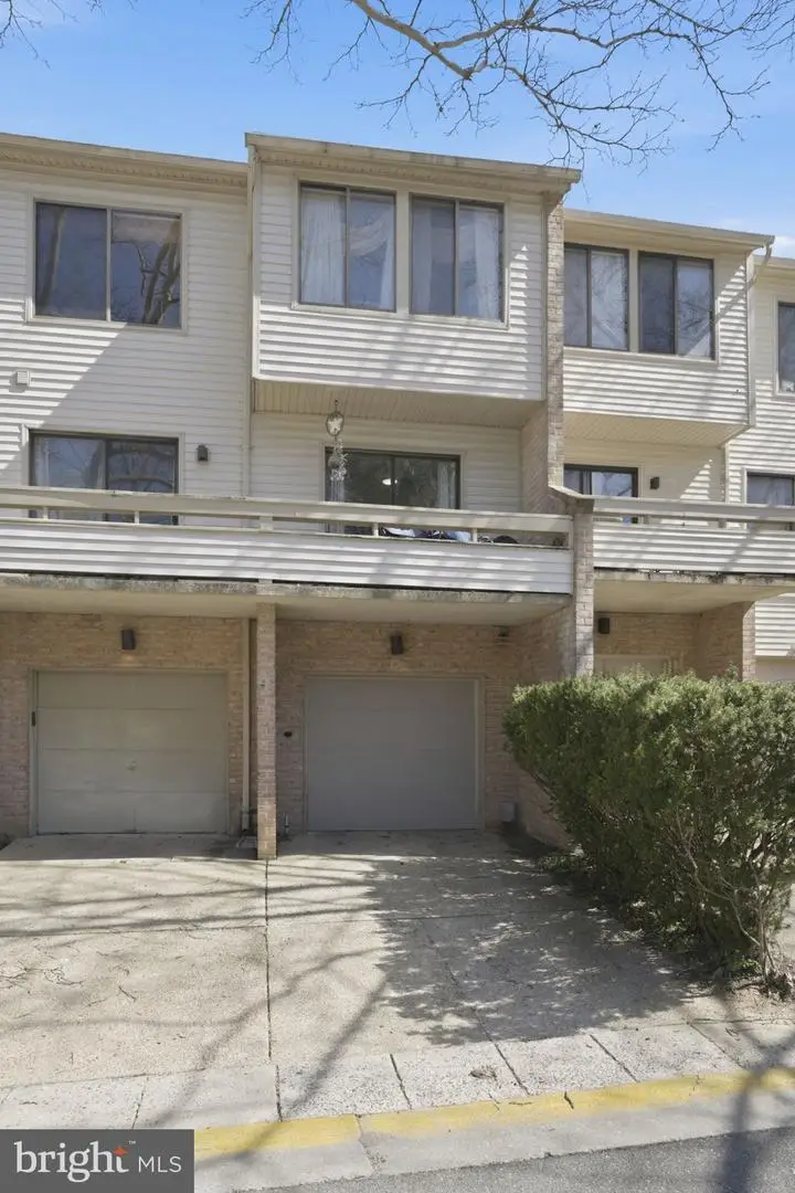 18753 Pier Point Pl, Montgomery Village, MD 20886 - #1