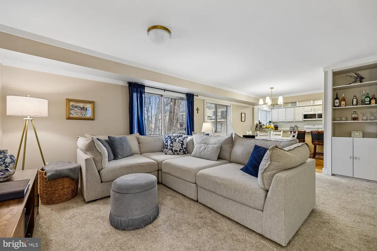 10619 Montrose Ave #102, Bethesda, MD 20814 - #1