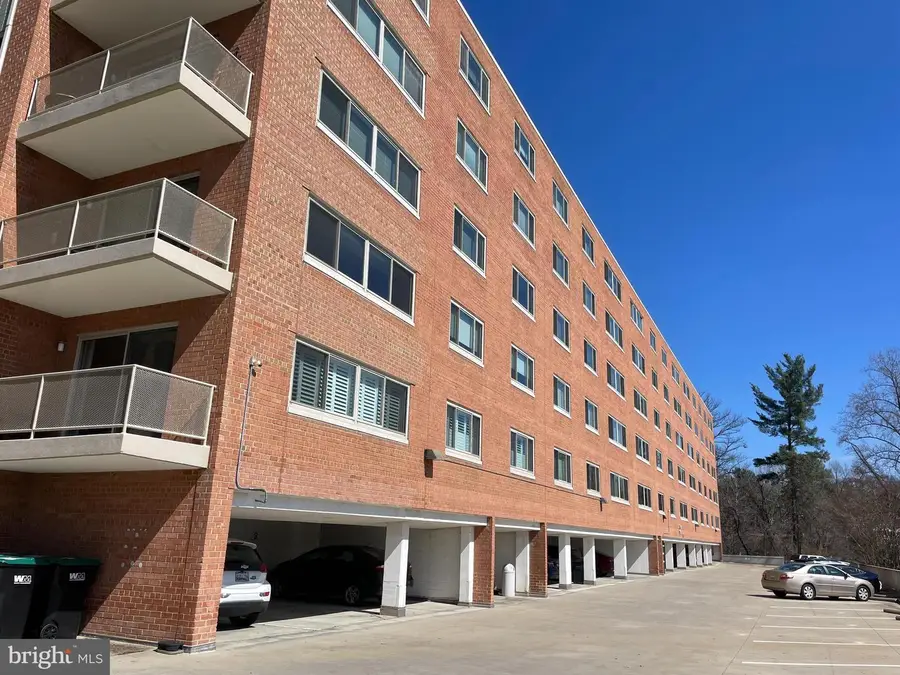 5100 Dorset Ave #314, Chevy Chase, MD 20815 - #3