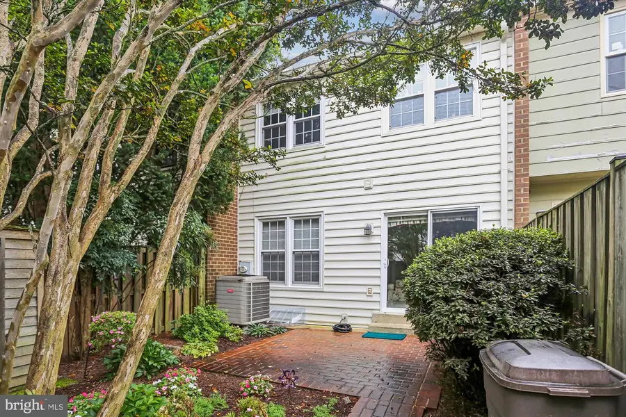 9318 Bremerton Way, Gaithersburg, MD 20886 - #3