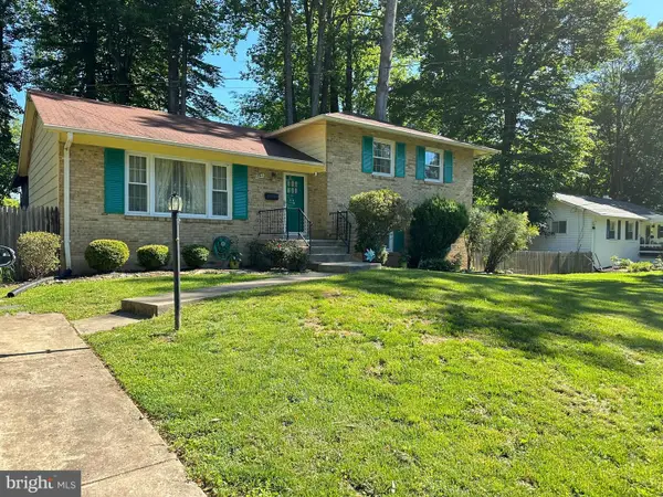 13911 Castaway Dr, ROCKVILLE, MD 20853